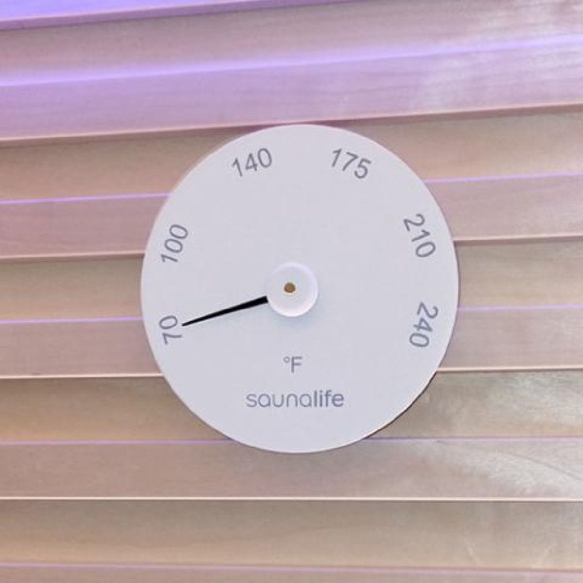 This thermometer monitors temperature ranging from 70°F - 240°F