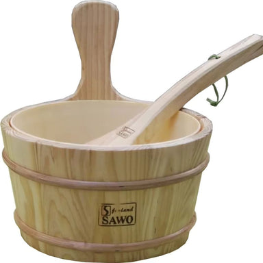 Crafted from natural wood, this sauna spa bucket and spoon is designed to provide a traditional sauna experience. 