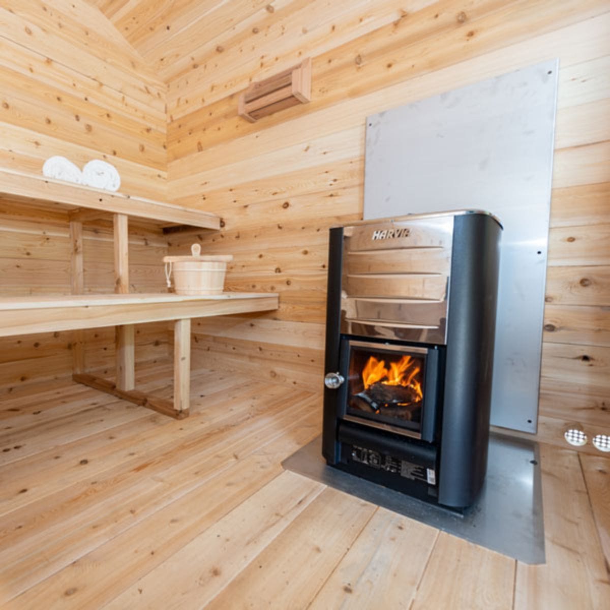 The metal shingle roof ensures that your sauna is dry and ready to enjoy